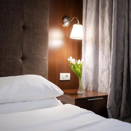 Luka De Luka Suites ベオグラード エクステリア 写真