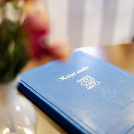 Luka De Luka Suites ベオグラード エクステリア 写真