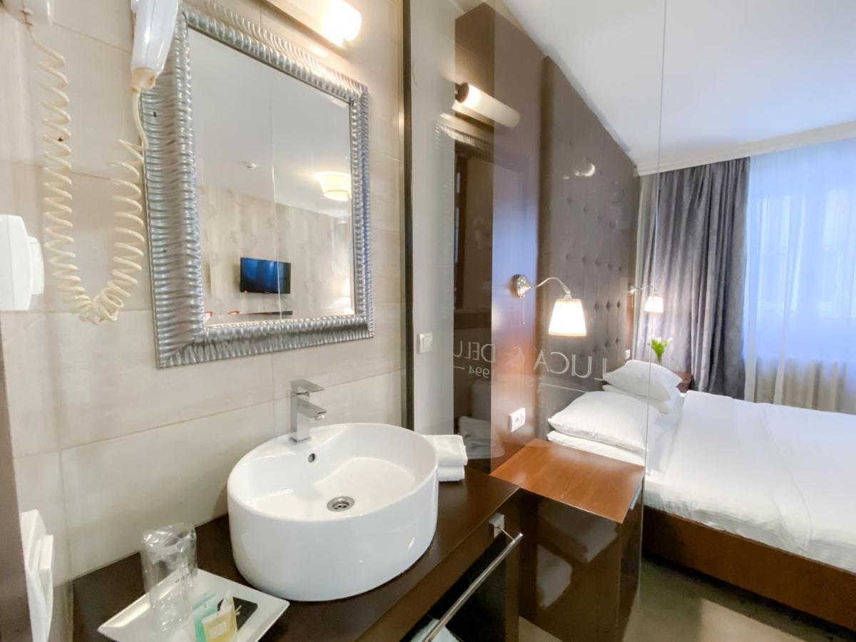 Luka De Luka Suites ベオグラード エクステリア 写真