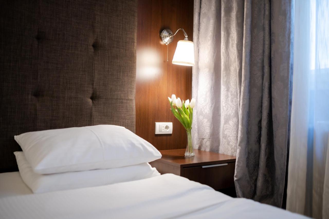 Luka De Luka Suites ベオグラード エクステリア 写真