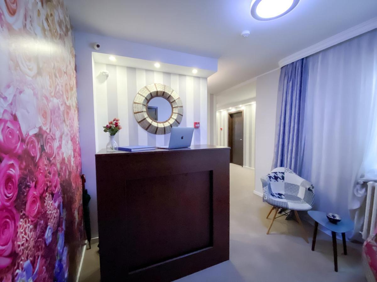 Luka De Luka Suites ベオグラード エクステリア 写真