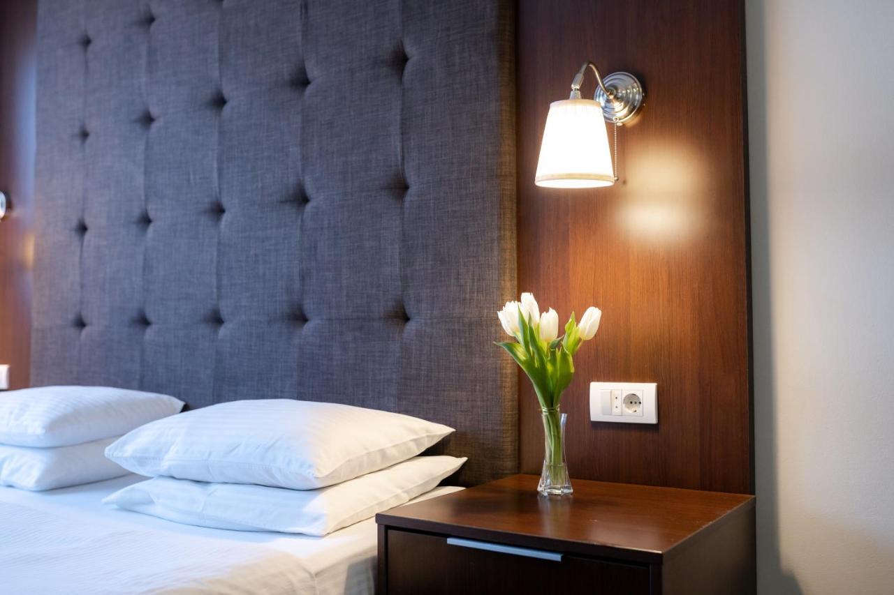Luka De Luka Suites ベオグラード エクステリア 写真
