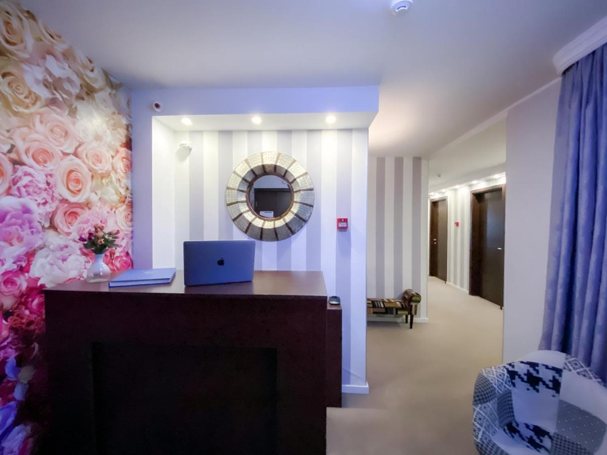 Luka De Luka Suites ベオグラード エクステリア 写真